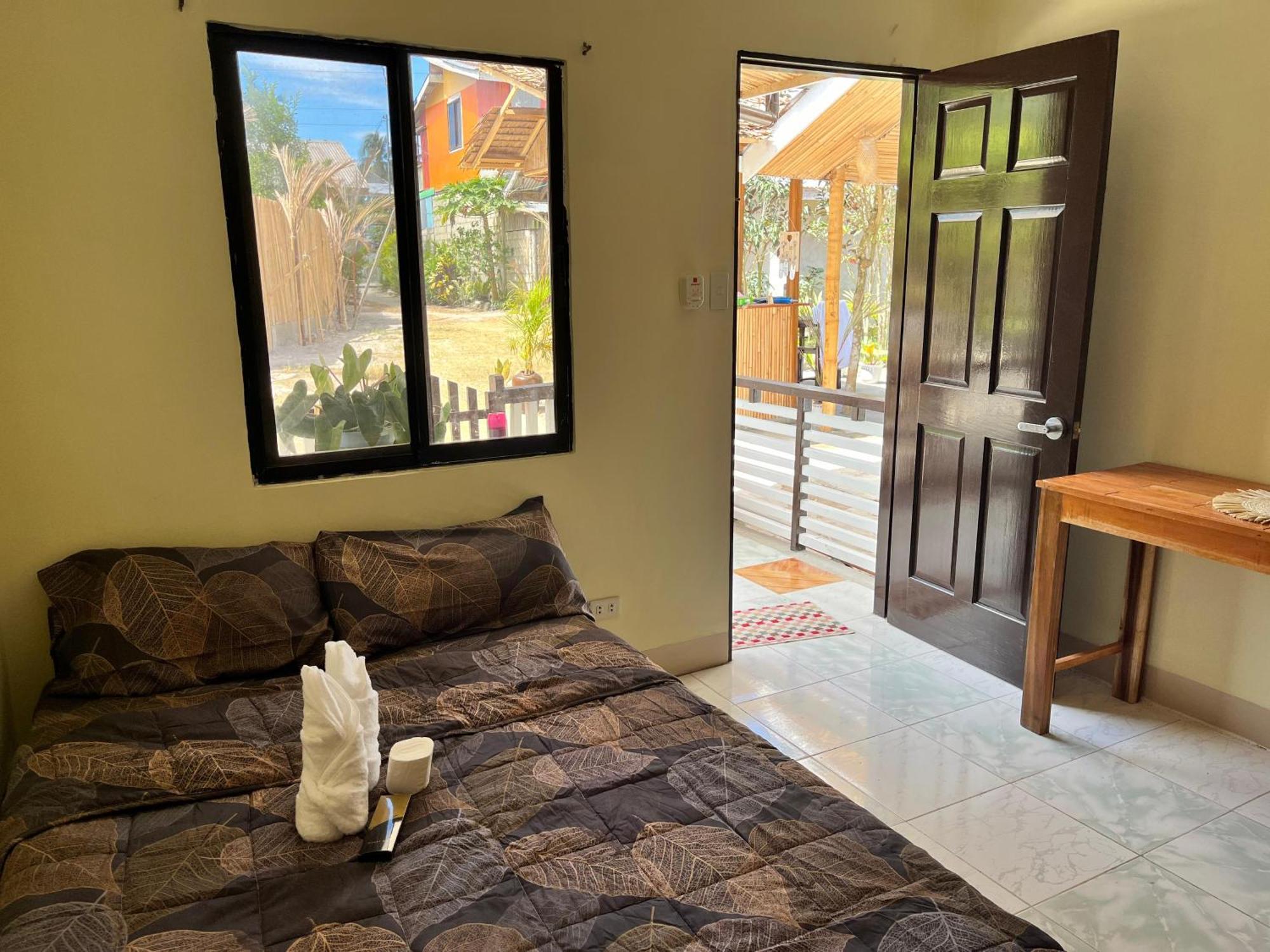 Trisha Guesthouse San Vicente  Dış mekan fotoğraf
