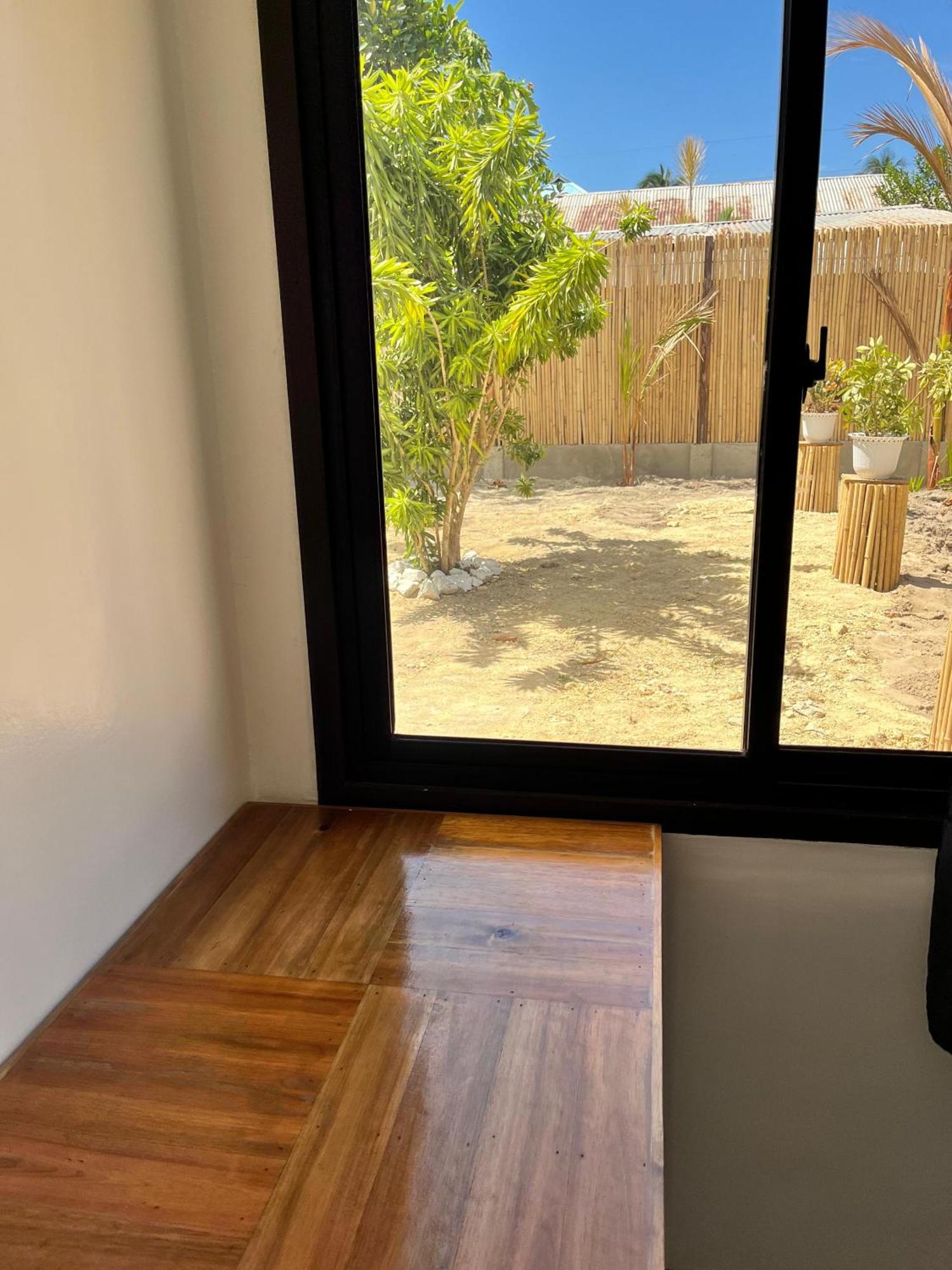 Trisha Guesthouse San Vicente  Dış mekan fotoğraf