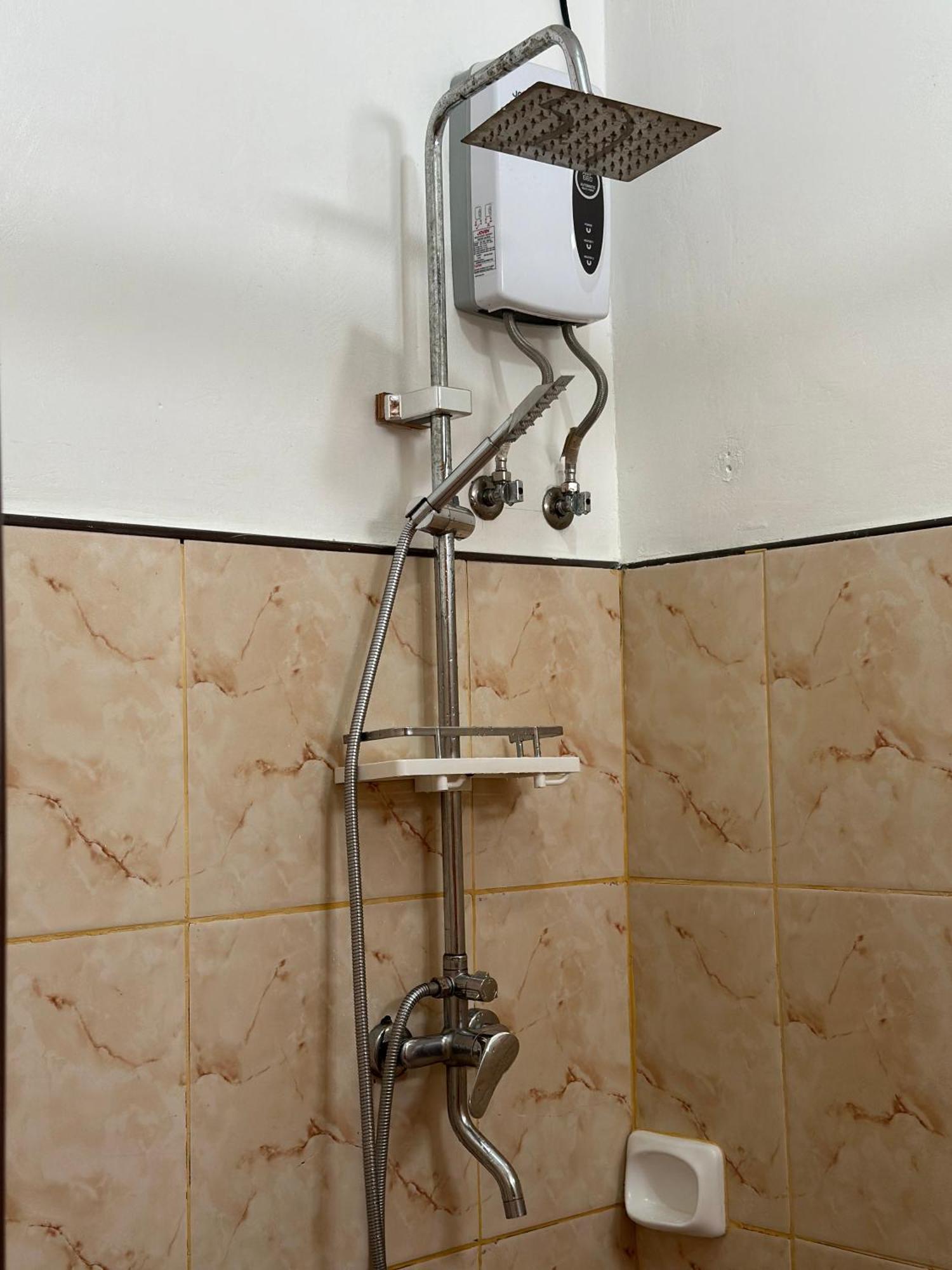 Trisha Guesthouse San Vicente  Dış mekan fotoğraf